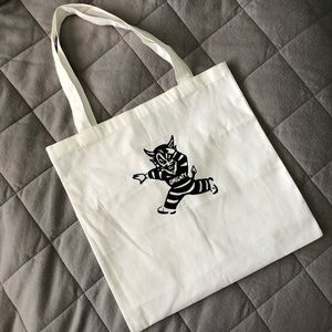Omighty tote bag